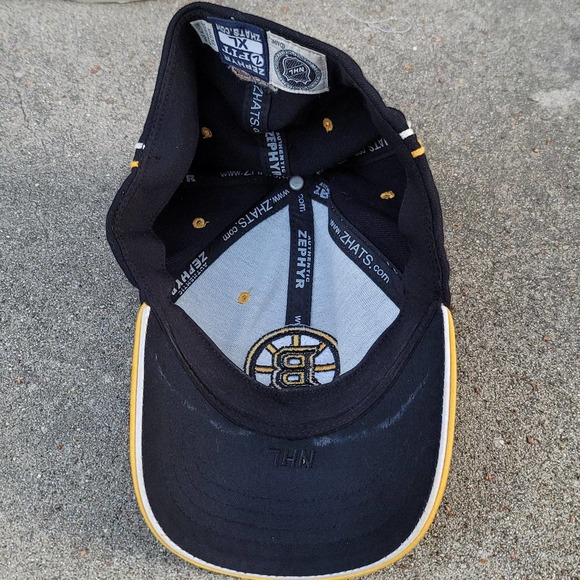 Zephyr Boston Bruins Fitted Hat NHL - Picture 5 of 7